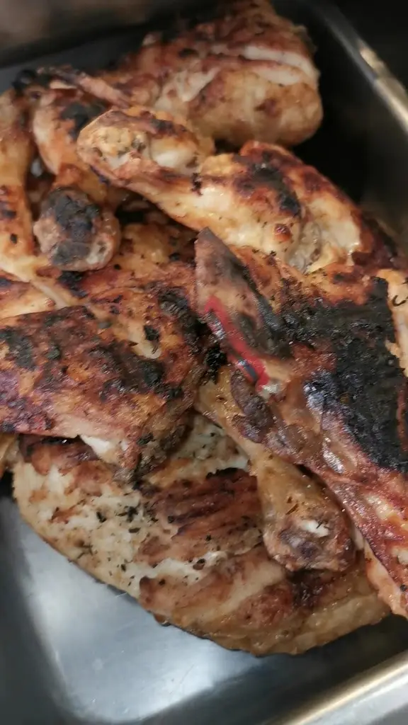 Locals Kouzina by Aristotelis Kalkanis_Vathí_slider_image_2