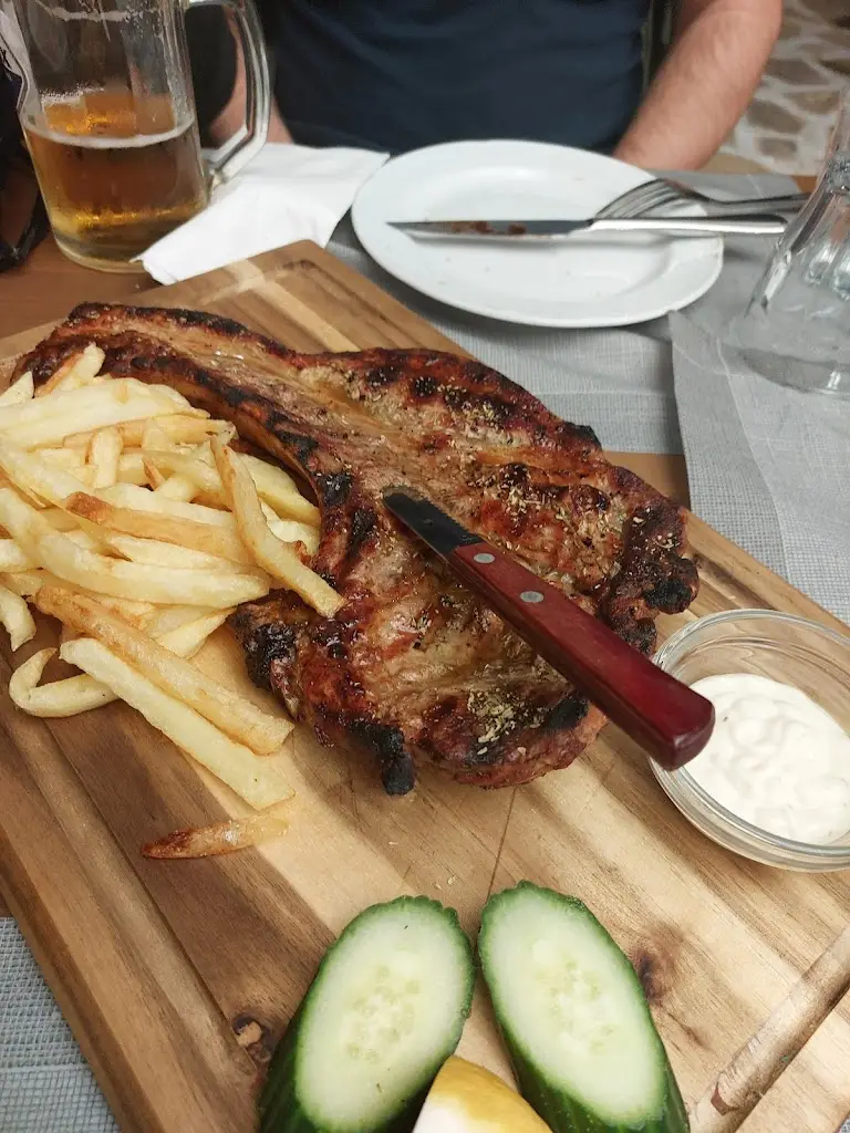 Menü_mana Greek Cuisine_Vathí_Bild_6