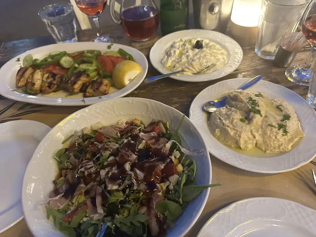 N_mana Greek Cuisine_Vathí_Bewertung