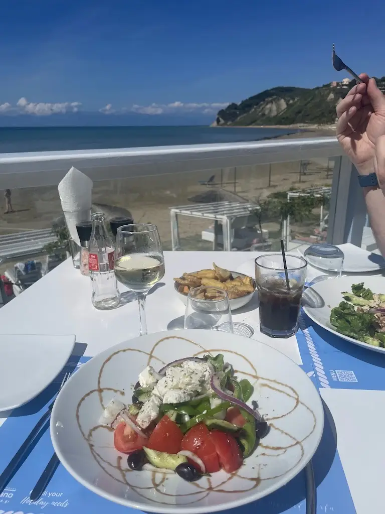 Menü_Taverna O Manthos_Ágios Geórgios_Bild_6