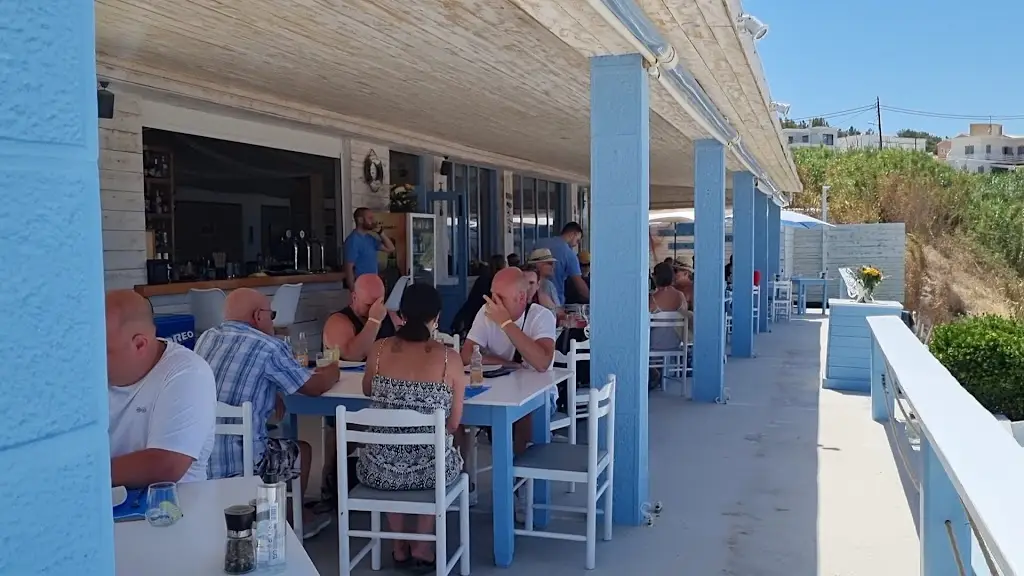 Taverna O Manthos Restaurant in Ágios Geórgios