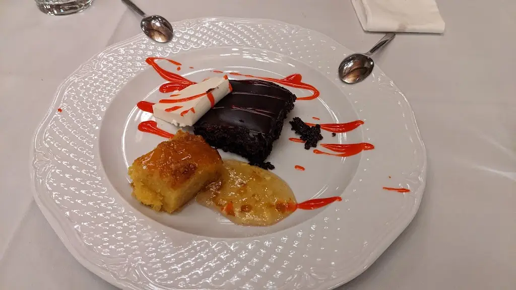 Eleni Fragkiadaki_Tsegani_Ágios Athanásios_Bewertung