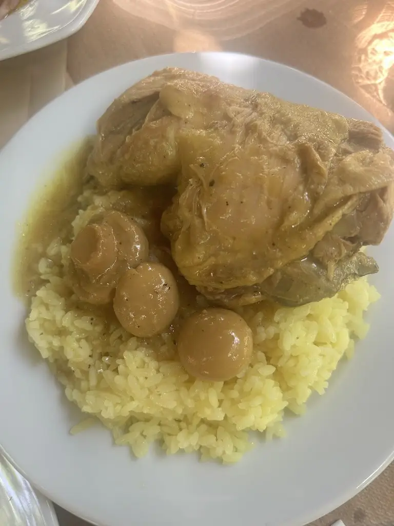 MG R_Agios Athanasios Tavern_Ágios Athanásios_Bewertung