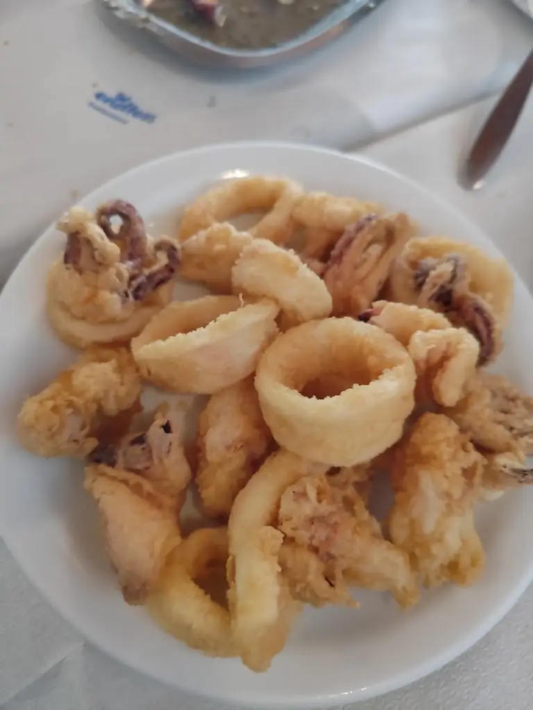 Όμορφη Γωνιά_Argyroúpoli_slider_image_3