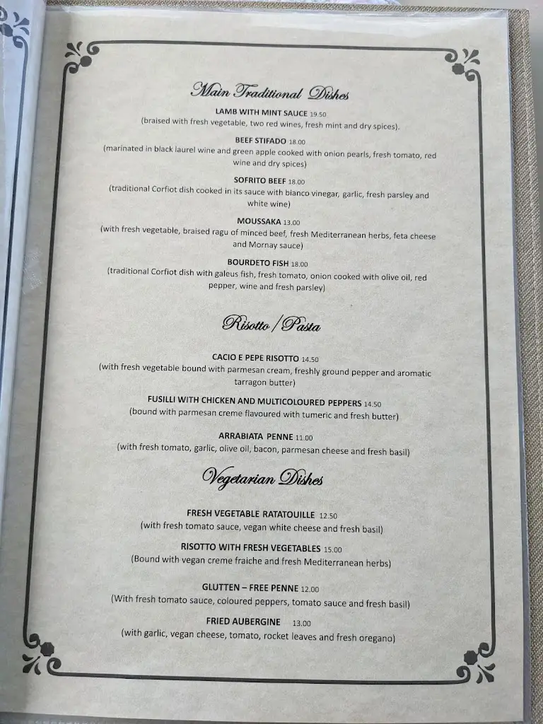 Menü_Pyramid Restaurant Cafe_Ágios Spyrídon_Bild_4