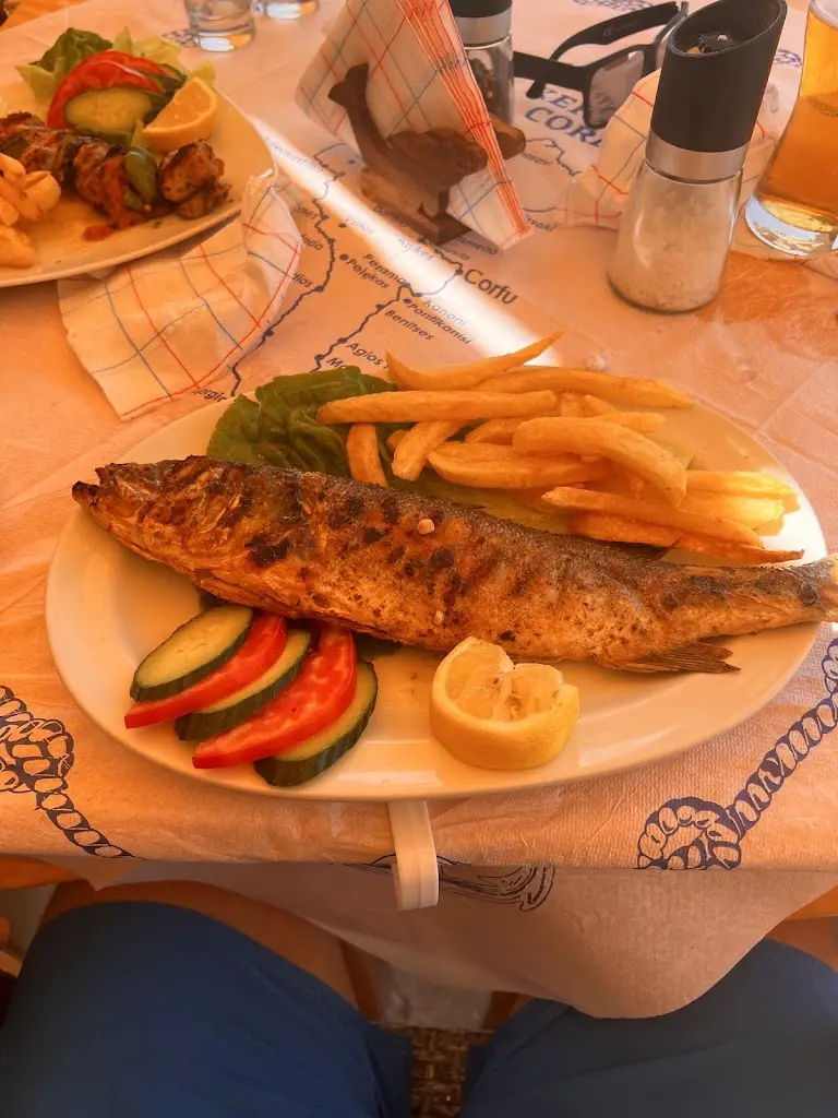 Menü_Waves Restaurant_Ágios Vasíleios_Bild_8