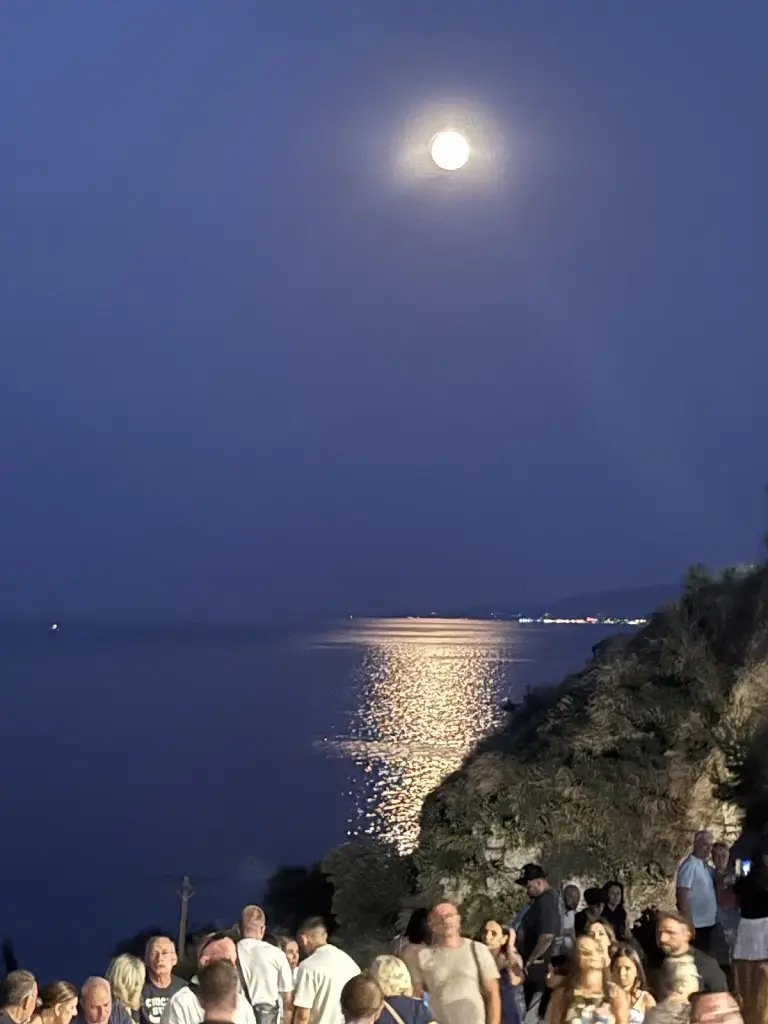 Sehnaz Ozgur_Oceanides Seafood Restaurant_Áfytos_Bewertung