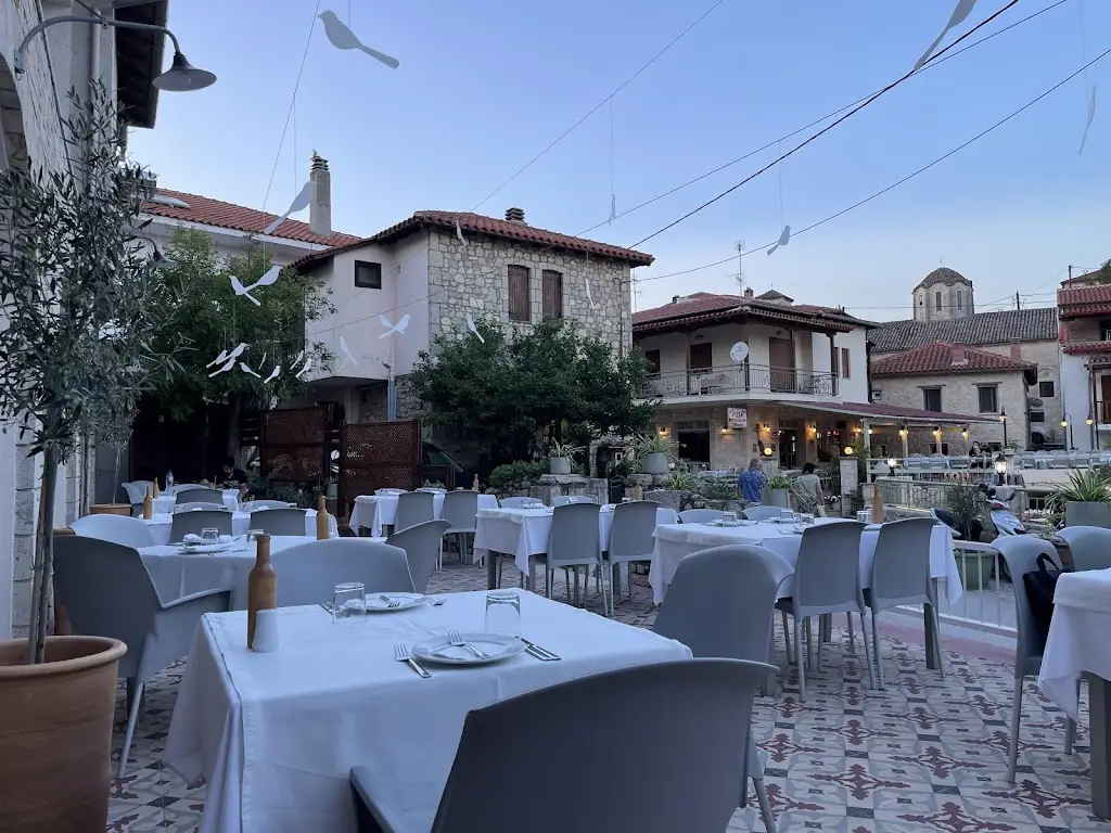 Sousourada restaurant Restaurant in Áfytos