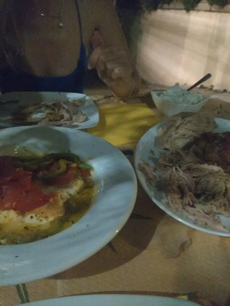 Evi Kouspari_mani Mani_Argyroúpoli_Bewertung