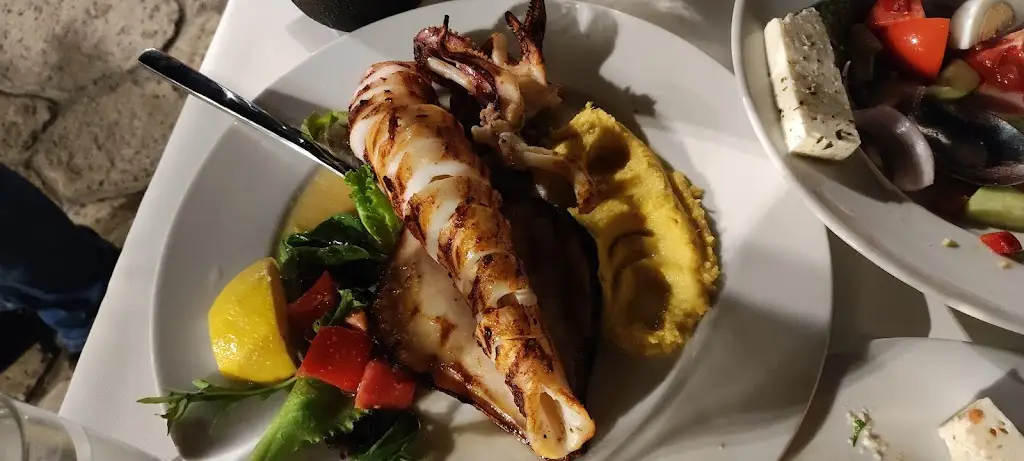 Menu_Galera Restaurant_Áfytos_imagen_5