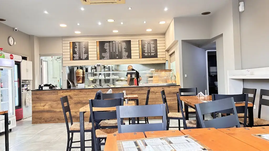 Sto...psito Restaurant in Áfytos