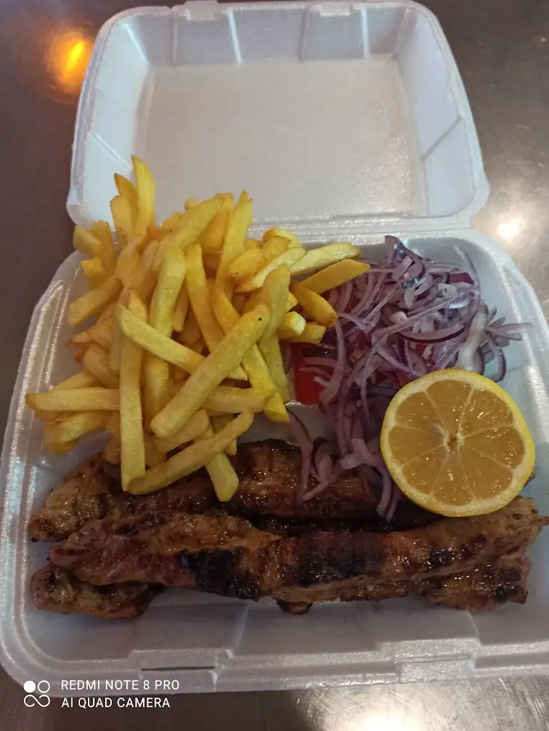 Menü_Mantzare_Aigínio_Bild_5