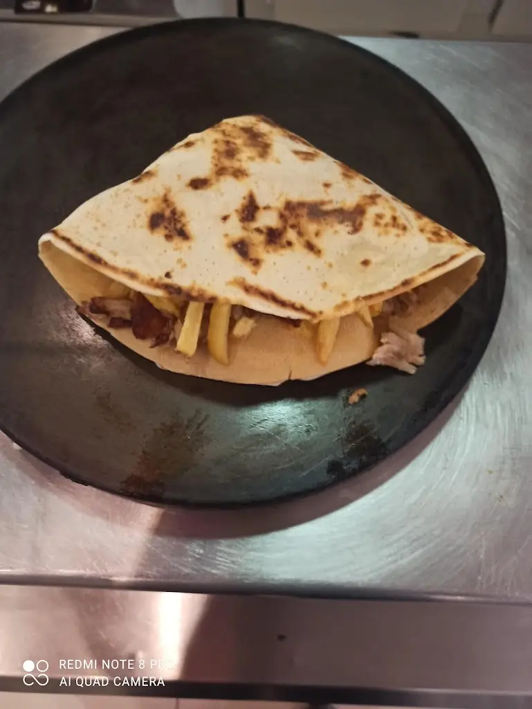 Menü_Mantzare_Aigínio_Bild_6