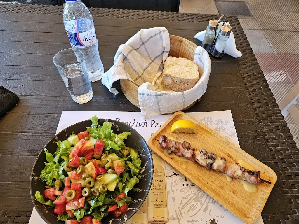 David Marven_Glykánisos_Aigínio_recensione