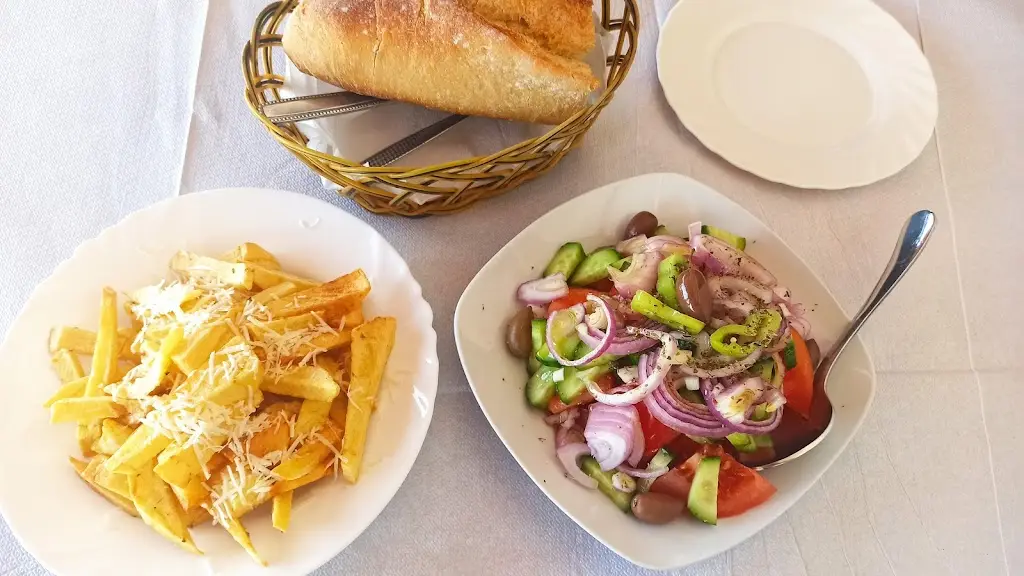 Staurodromi_Aigínio_slider_image_2