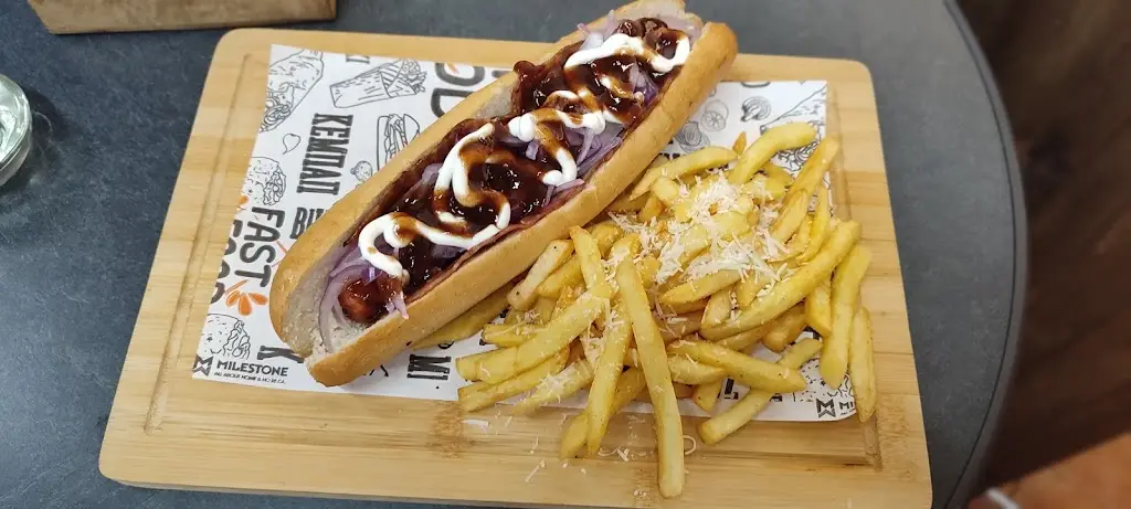 Menu_WOODY FAST FOOD_Aigínio_immagine_3