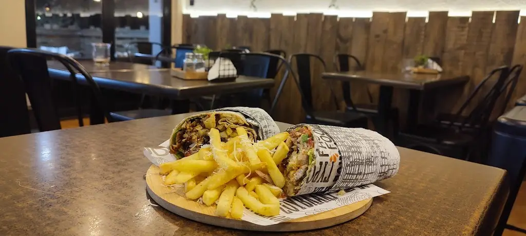 Menu_WOODY FAST FOOD_Aigínio_immagine_6