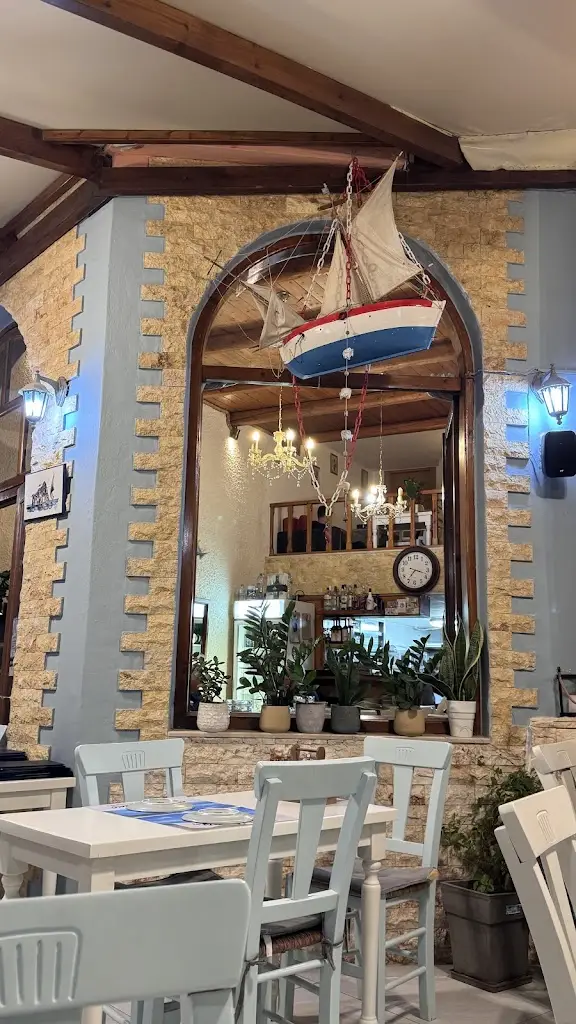 To Mesogeiako_Ágios Nikólaos_slider_image_3