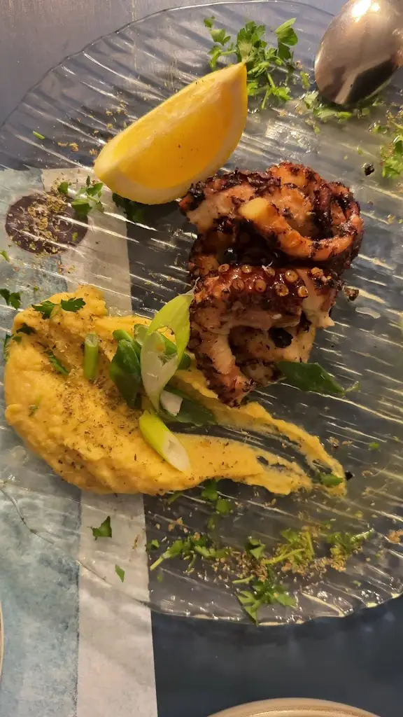 Alona Shpartak_Archontiko_Ágios Nikólaos_Bewertung