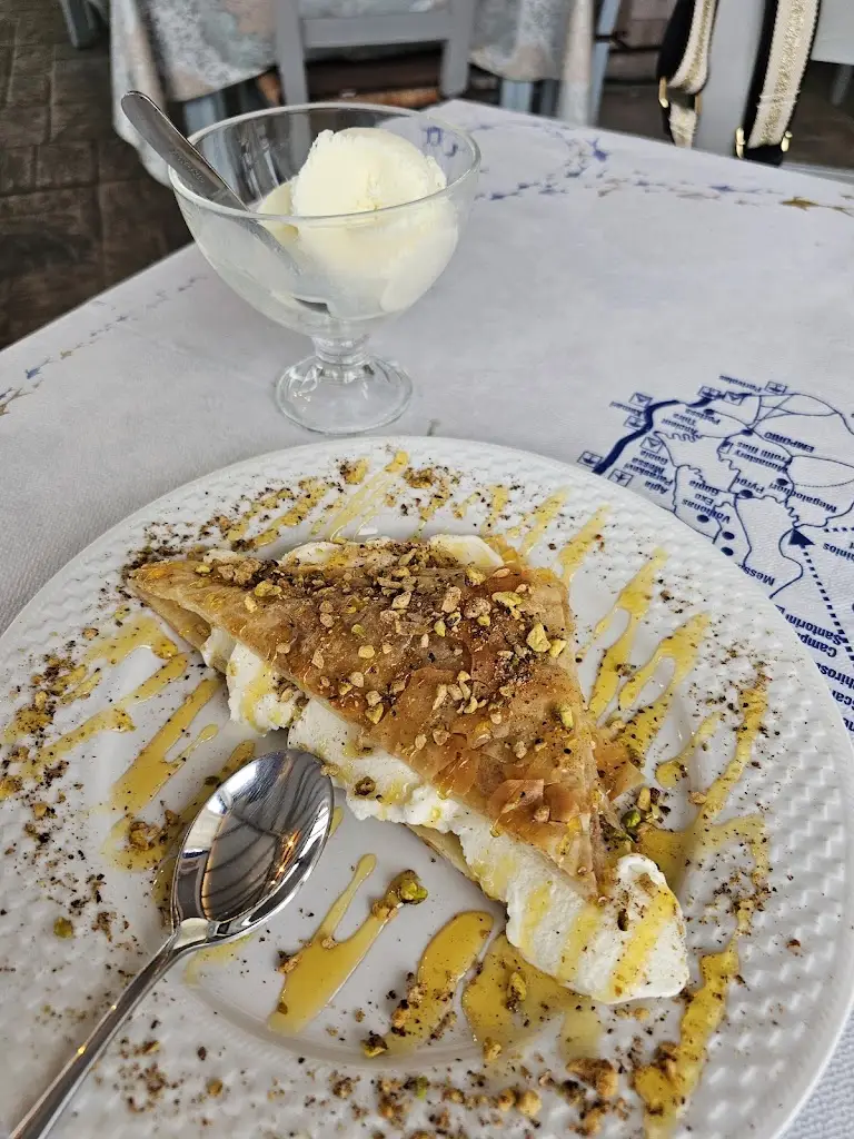 Menü_Aeolos Tavern_Akrolímni_Bild_7