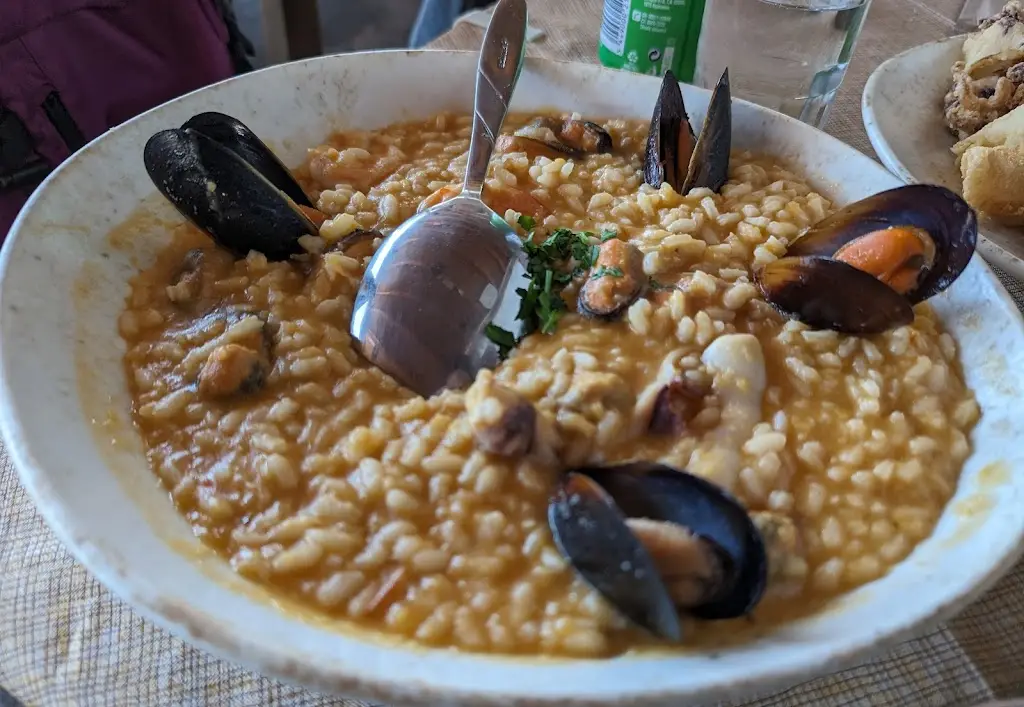 Menu_The Cave of Nikolas_Akrolímni_image_9