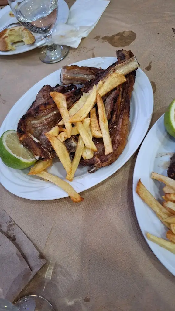 Dimitrios Meshkov_Karagiannis_Asprópyrgos_Bewertung