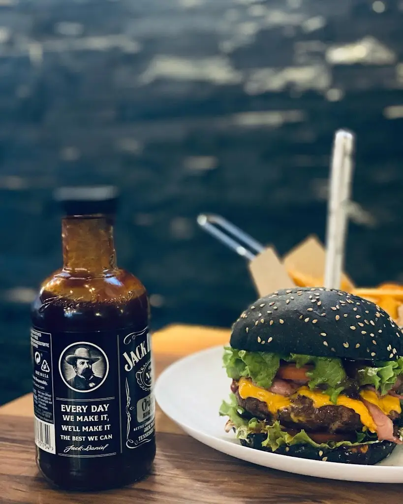 Menü_Platinum Grill_Akrolímni_Bild_5