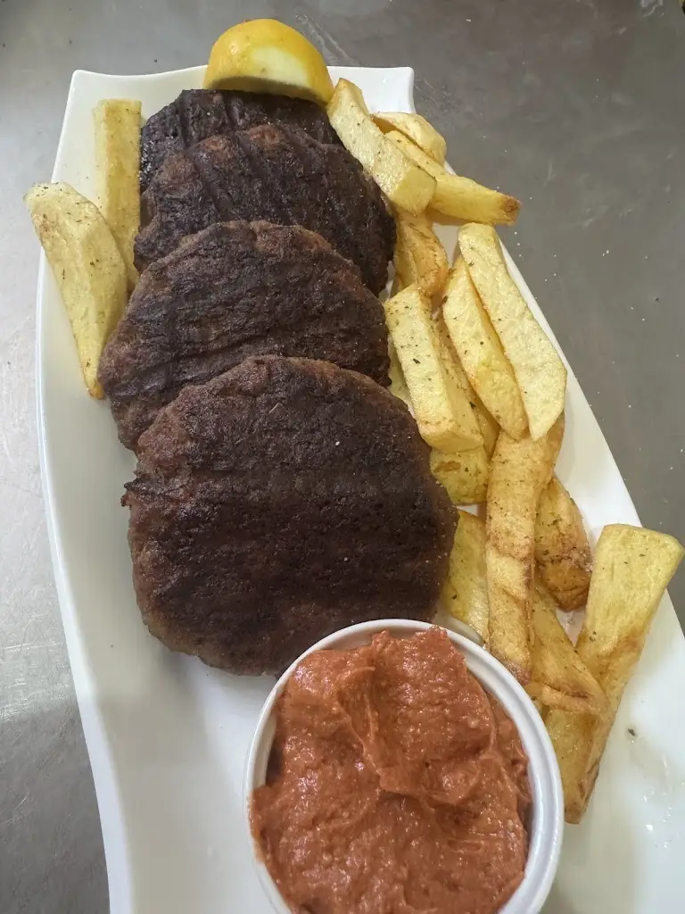 Ουζερί Ψησταριά Αβράμη_Akrolímni_slider_image_2