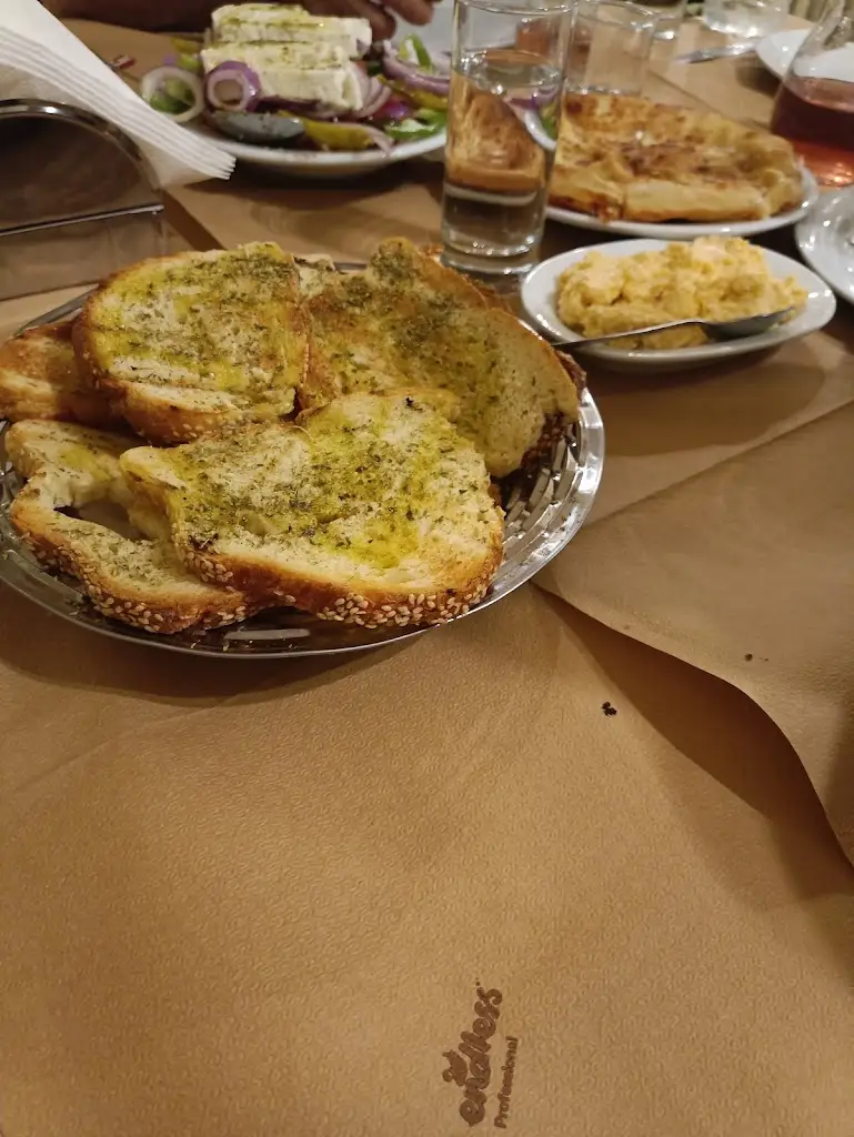 maria koskina_Restaurant Otto_Asprópyrgos_review