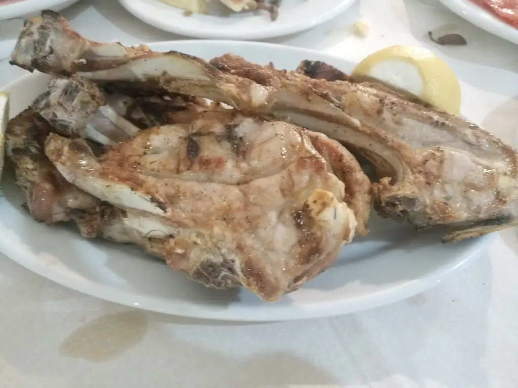 athina's_ stories_Ταβέρνα Απόμερο_Asprópyrgos_review