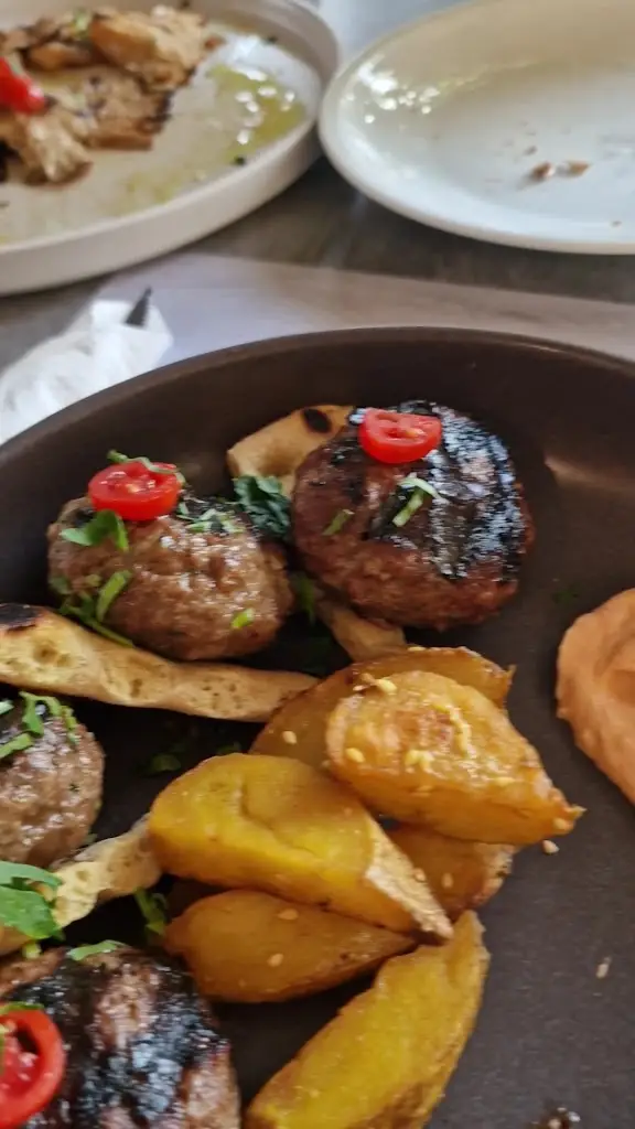 Menu με...νου_Anatolikó_slider_image_2