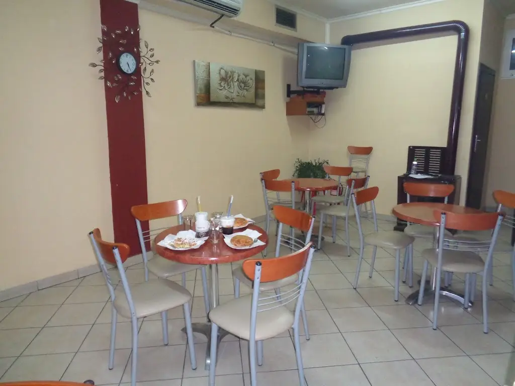 ΜΠΟΥΓΑΤΣΑ ΣΤΑΣΗ Restaurant in Alistráti