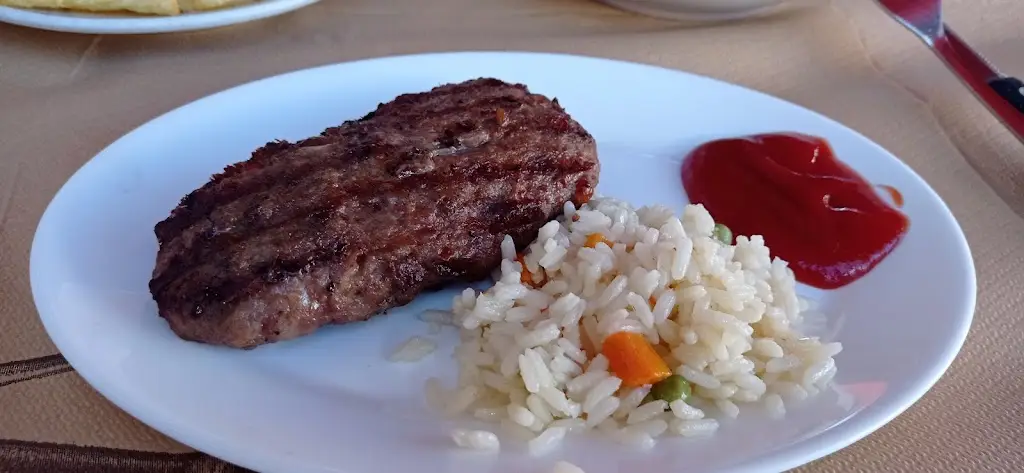 Ευθαλία Μπακή_Ταβέρνα 