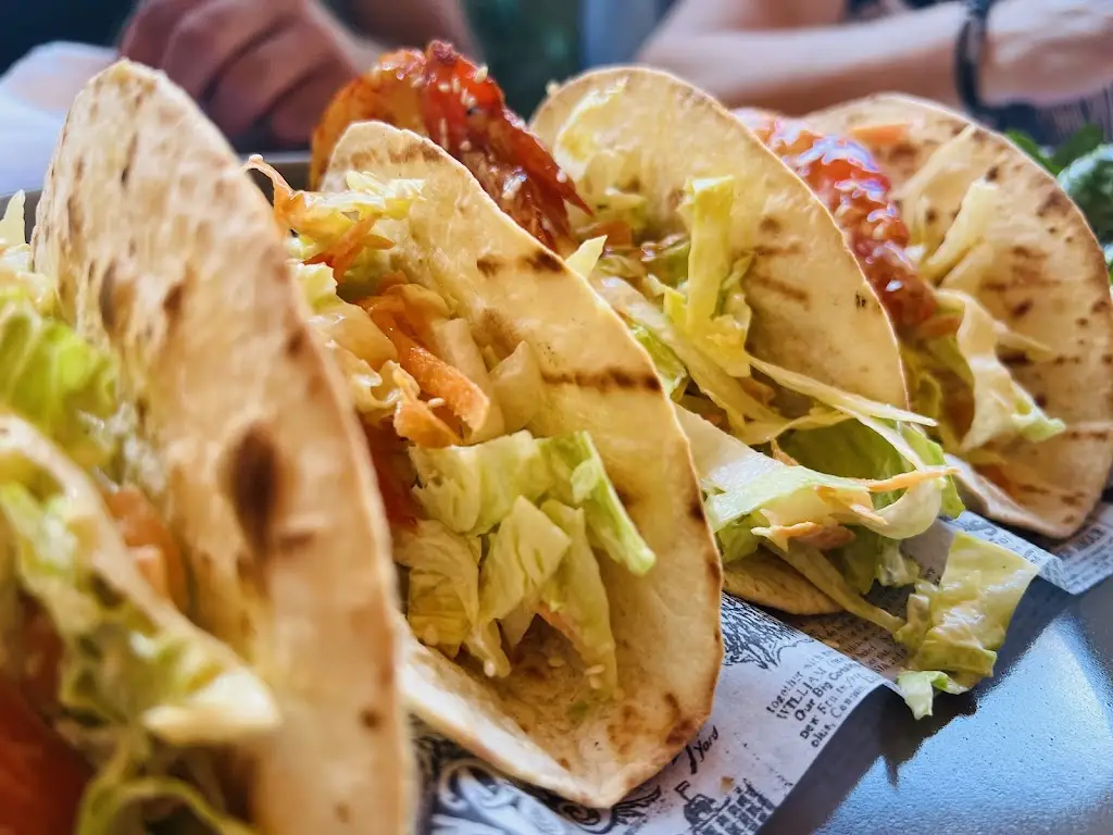 Effie Chionidi_Aliment_Asprópyrgos_review