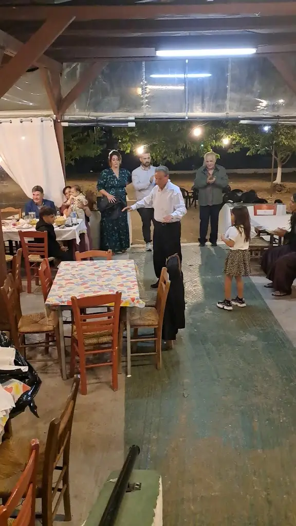 Таверна Панагия Родоливос_Alistráti_slider_image_2