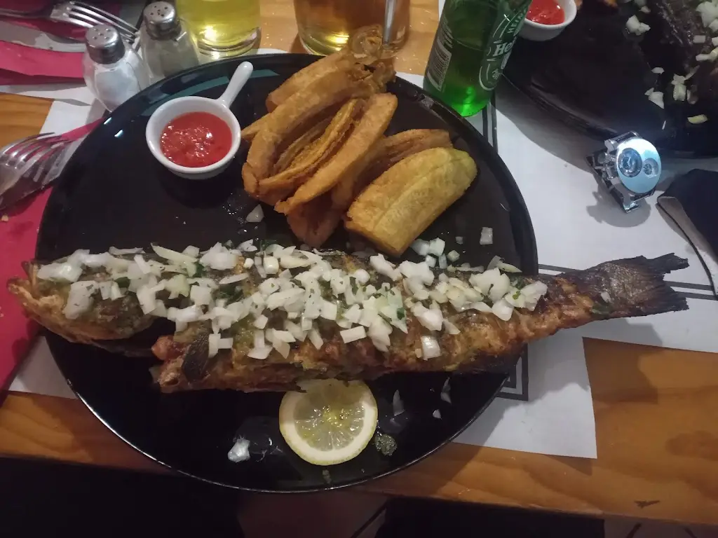 Menü_Tzipouro Mezes Fotis_Alistráti_Bild_7