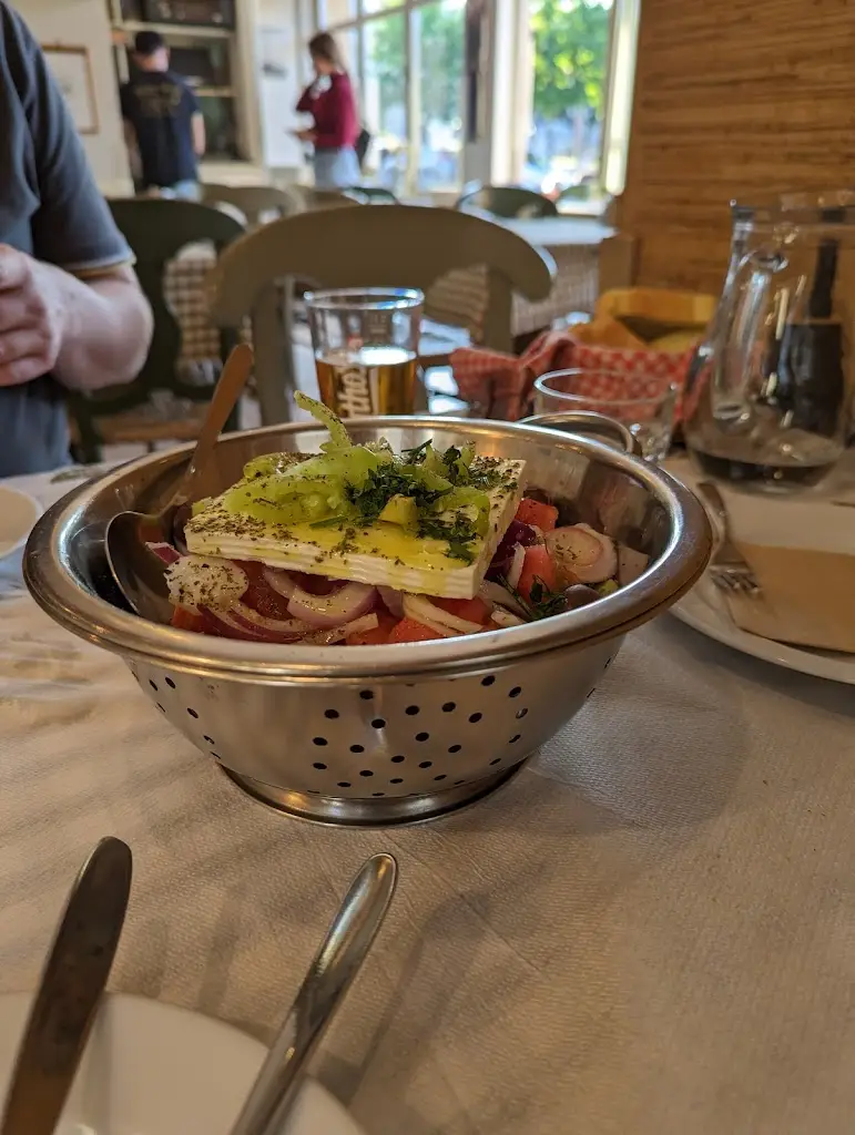 Menü_Μεζέ Μεζέ_Angelochóri_Bild_6