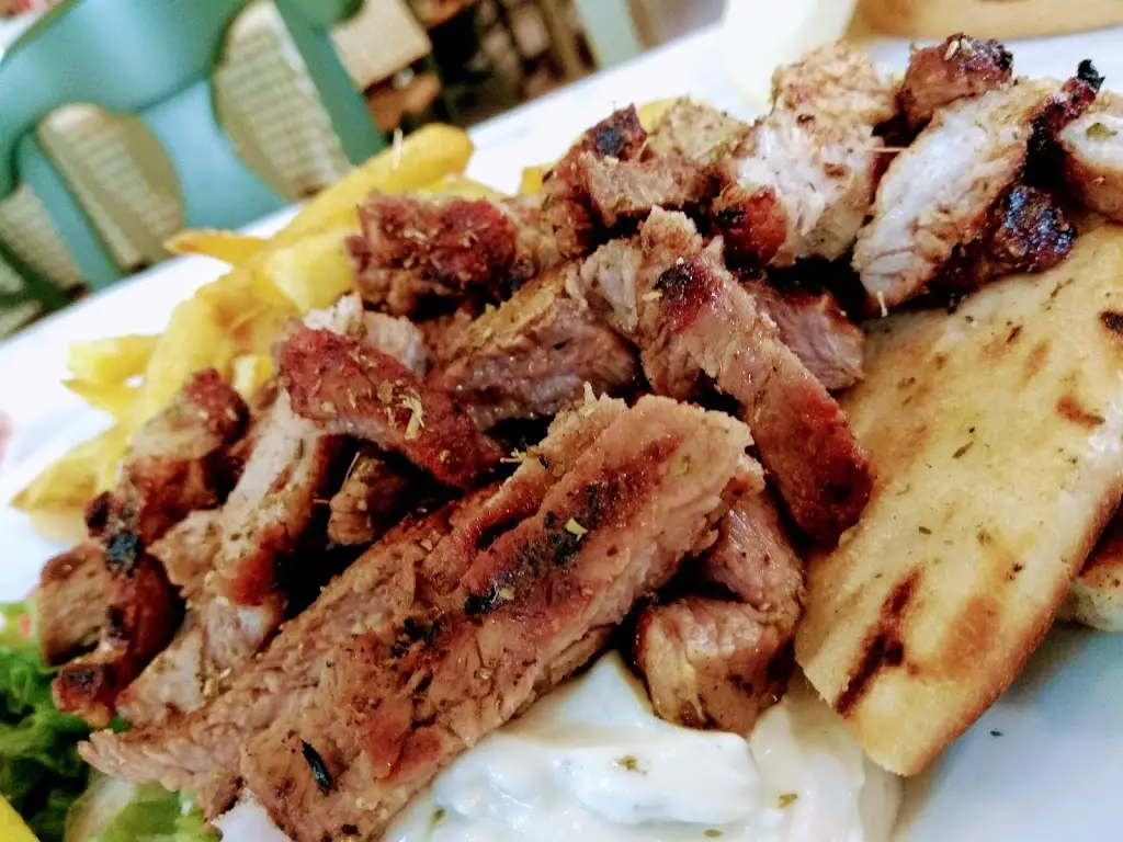 Menü_Μεζέ Μεζέ_Angelochóri_Bild_9