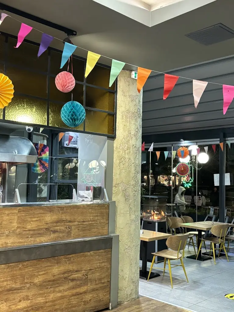 Όρεξη να 'χεις_Asprópyrgos_slider_image_1