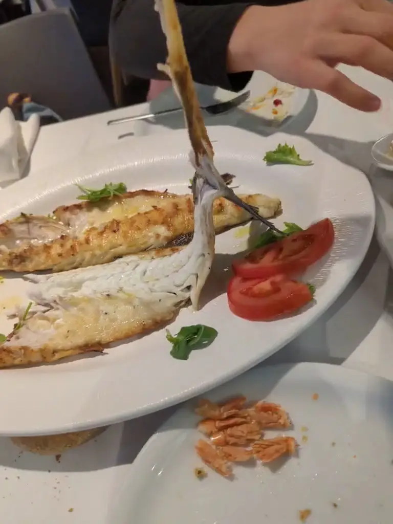 Atlantis Fish restaurant_Angelochóri_slider_image_2