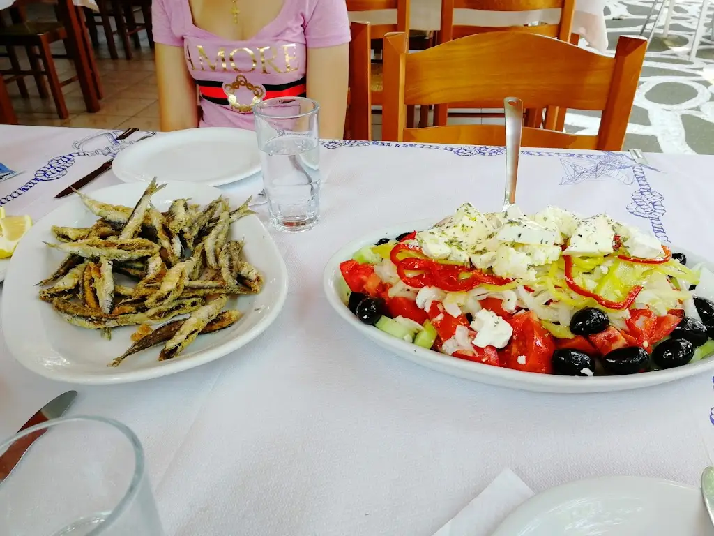 Menu_Aiolos Fish Tavern_Angelochóri_image_8