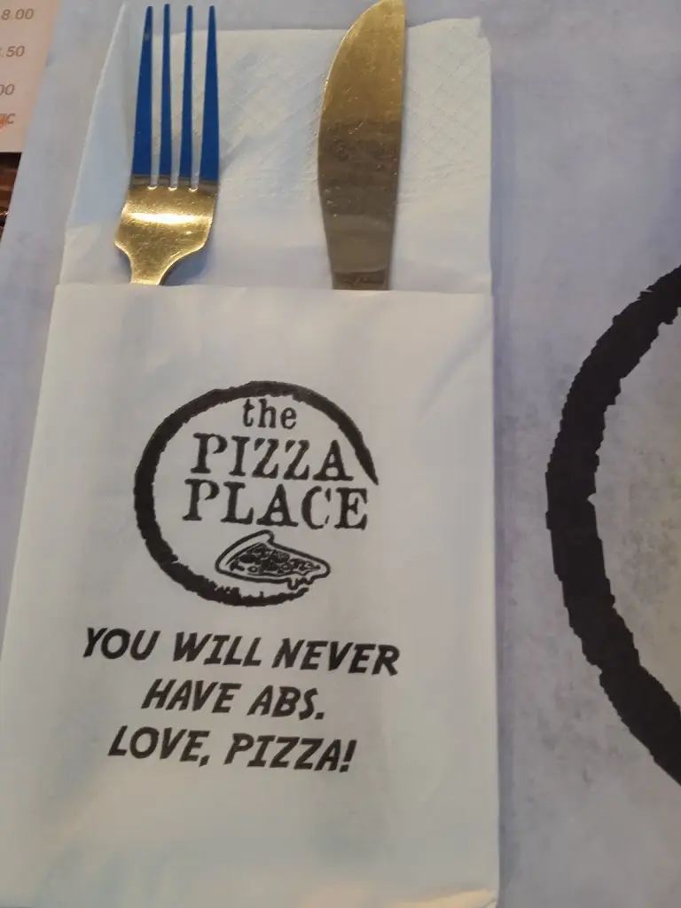 Χριστίνα Μακρή_The PizzaPlace_Aridaía_avis