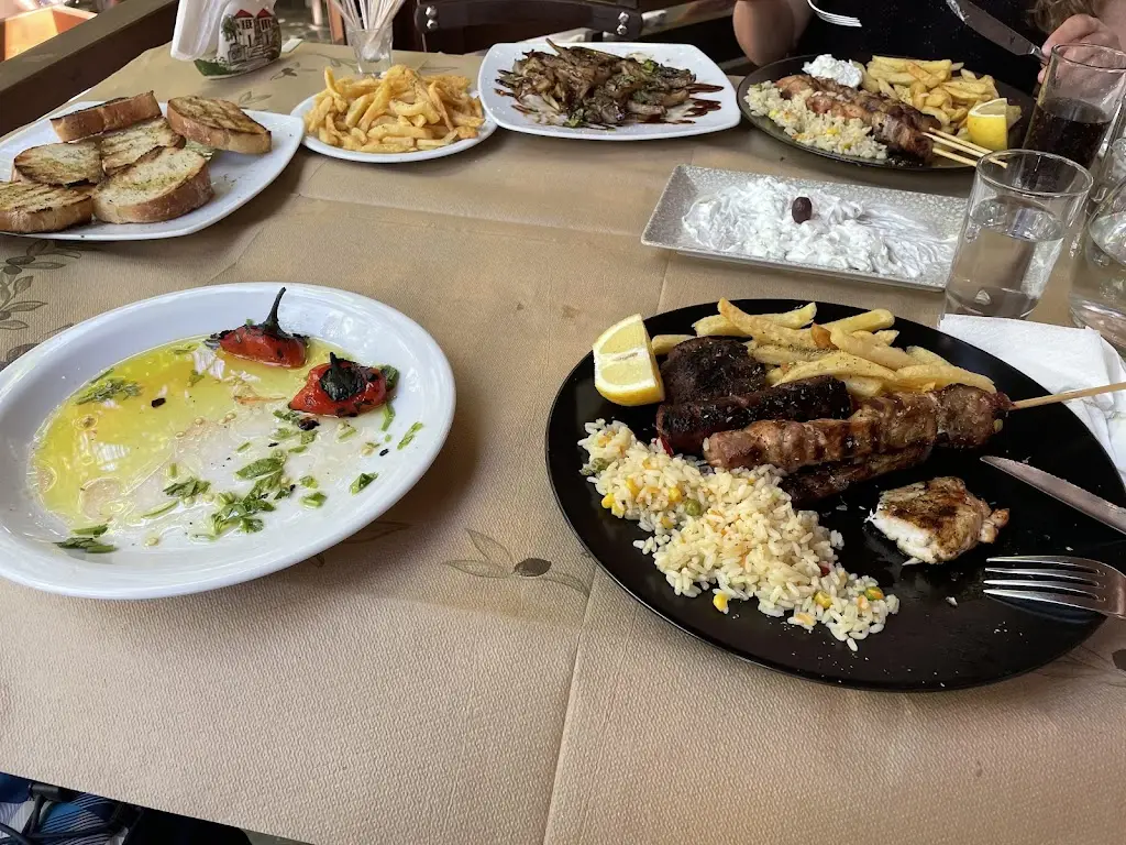 Menu_Tavern Archontiko_Aghios Panteleímon_imagen_8