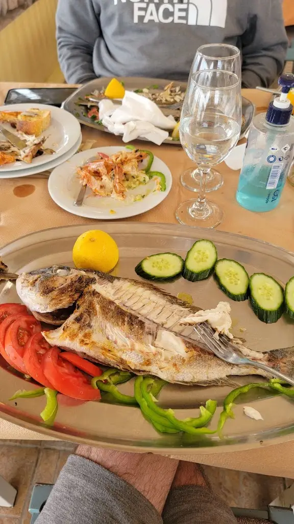 ThyWhyGuy_ΜΠΟΚΟΣ ΨΑΡΟΤΑΒΕΡΝΑ - BOKOS FISH RESTAURANT_Asprópyrgos_review