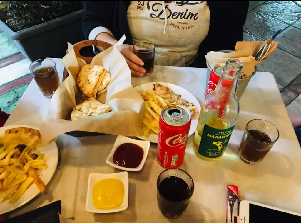 Menü_Peinakothiki_Aridaía_Bild_6