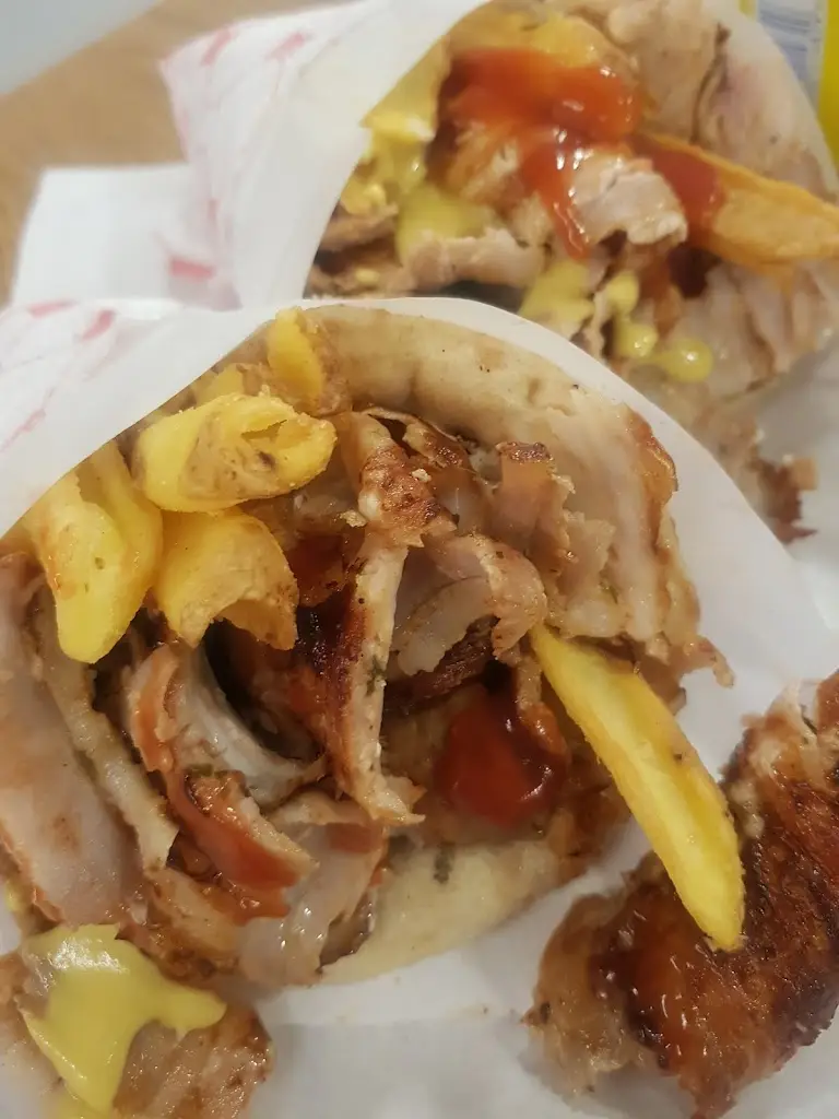 Menü_ΠΕΤΡΙΔΗΣ GRILL ΑΡΙΔΑΙΑ_Aridaía_Bild_4