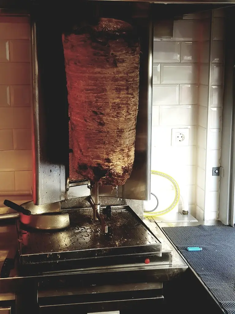 Σπυρος Παπαδοπουλος_ΠΕΤΡΙΔΗΣ GRILL ΑΡΙΔΑΙΑ_Aridaía_Bewertung