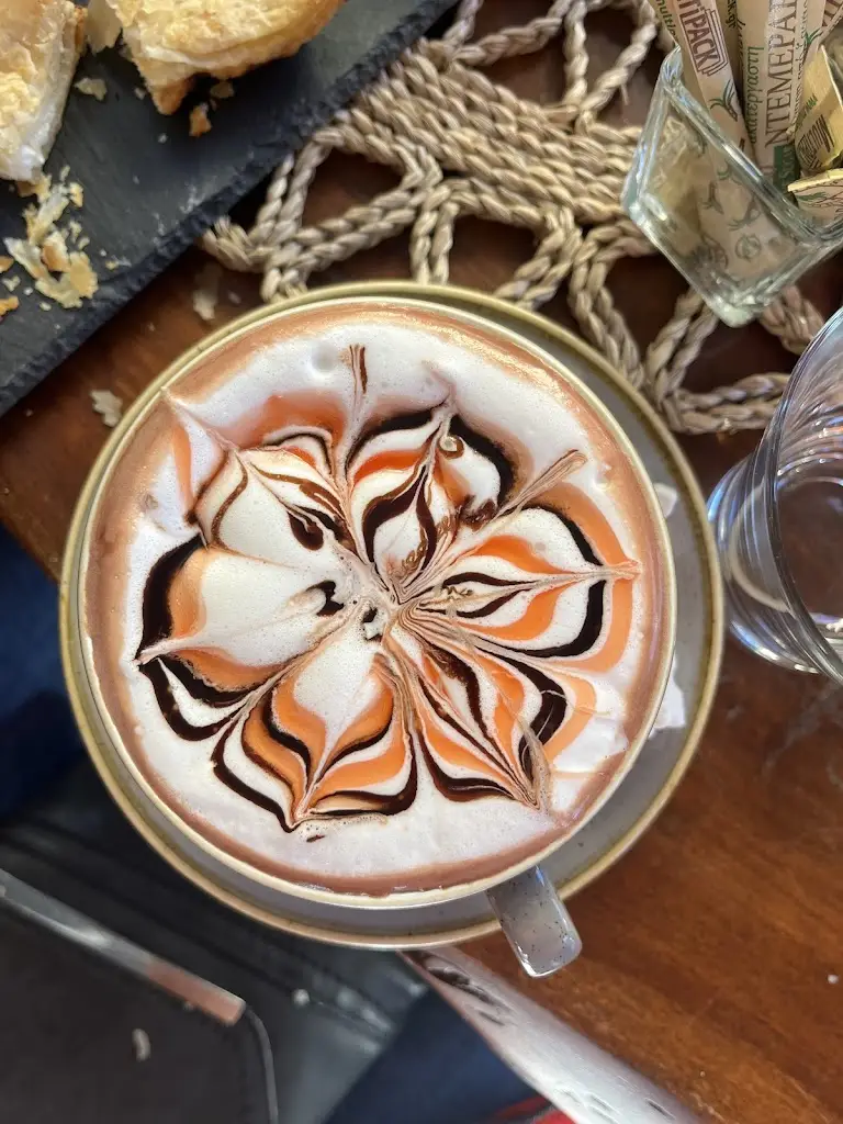 Menu_Eleni Cafe Bistrot_Arnaía_image_4