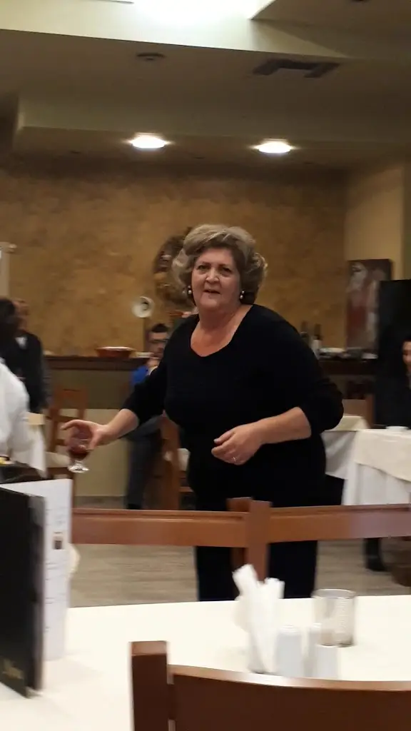 Taverna Basilis_Asprópyrgos_slider_image_2