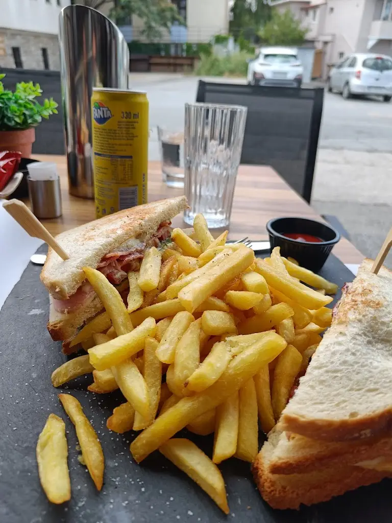 Kyriaki Ioannou_Kabamaru'_Arnaía_Bewertung